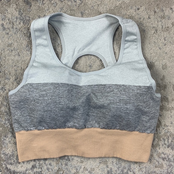 Color block Grey/White/Orange WorkOut Yoga Set - Picture 7 of 11